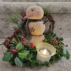 Vintage Snowman by the Fire decoration